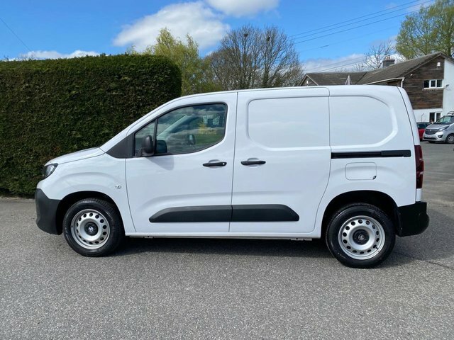 Vauxhall Combo 2300 Prime L1 Swb 1.5Td 100Ps DP74ZXA White #4