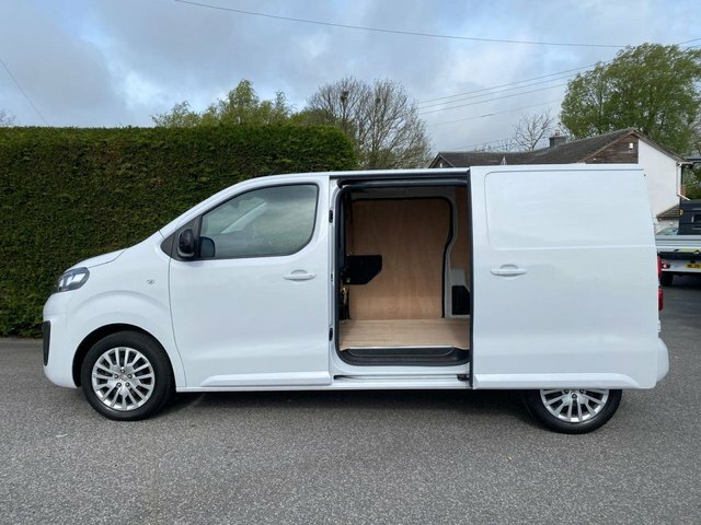 Vauxhall Vivaro 2900 Prime L1 1.5Td 100Ps DT23VEF White #5