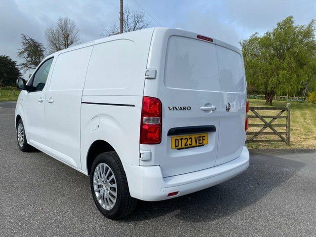 Vauxhall Vivaro 2900 Prime L1 1.5Td 100Ps DT23VEF White #6