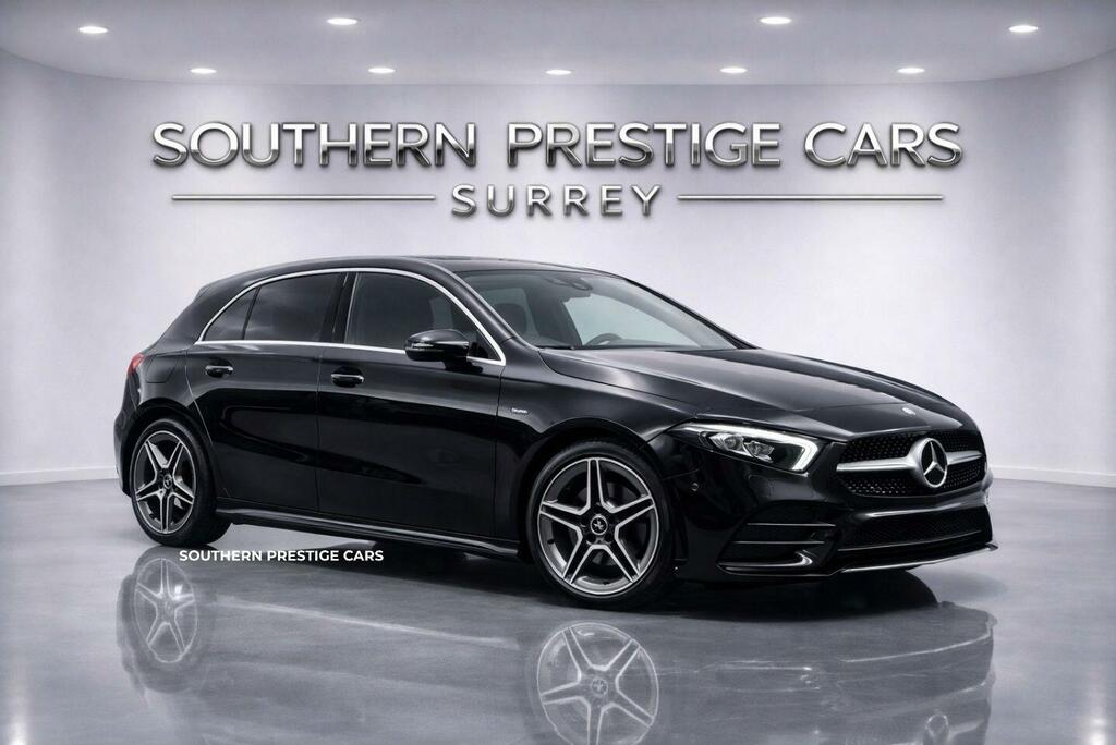 Mercedes-Benz A Class 1.3 A250e 15.6Kwh Amg Line Executive 8G-dct Euro Black
