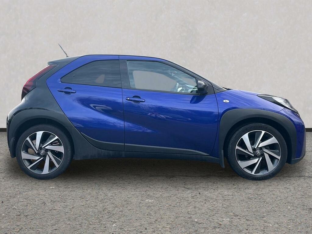 Toyota Aygo X 1.0 Vvt-i Edge HJ22WHP Blue #4