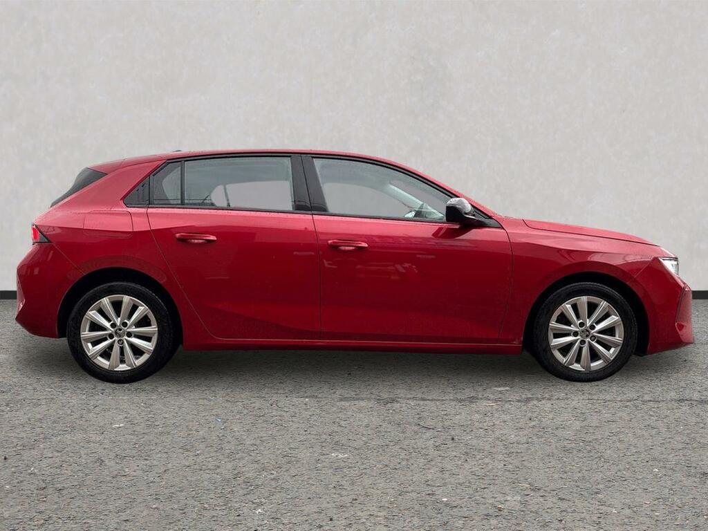 Vauxhall Astra 1.5 Turbo D Design Red #4