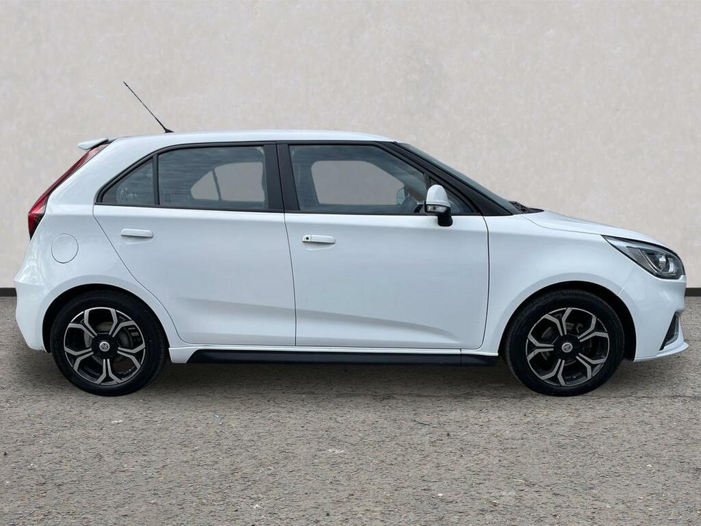 MG MG3 1.5 Vti-tech Exclusive Navigation NU72BBZ White #4