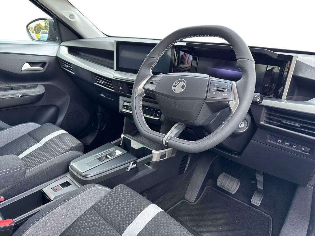 Vauxhall Frontera 83Kw Gs 44Kwh VK75RGY Black #3