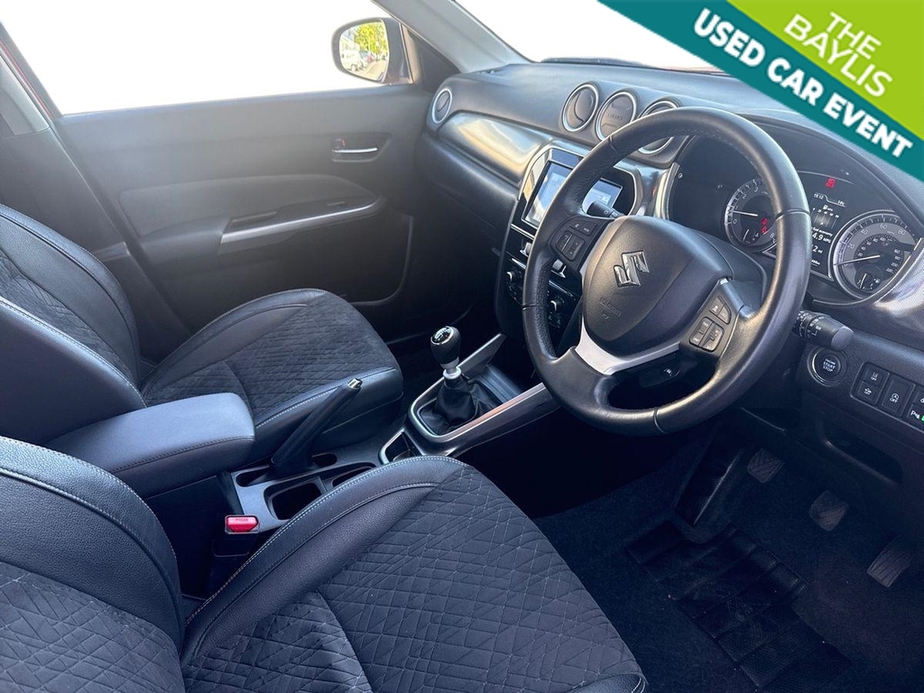 Suzuki Vitara 1.4 Boosterjet 48V Hybrid Sz5 VE72KNZ Red #3
