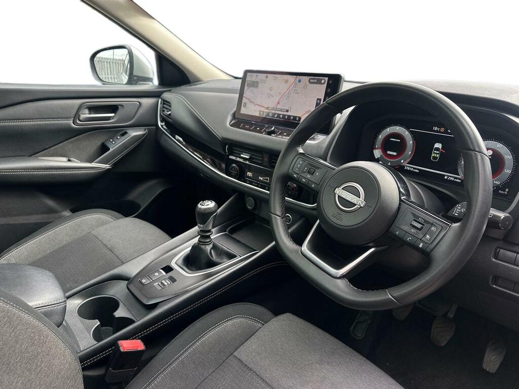 Nissan Qashqai 1.3 Dig-t Mh N-connecta DN73WXU Silver #3