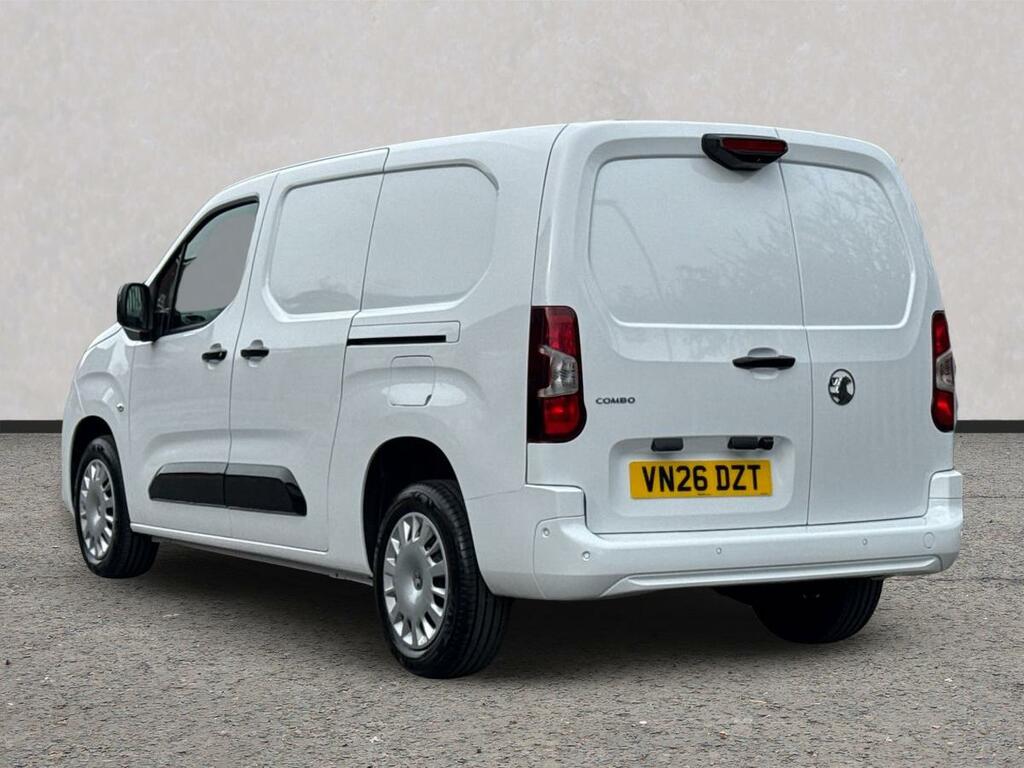 Vauxhall Combo XL 1.5 Turbo D 100Ps Pro H1 VN26DZT White #6