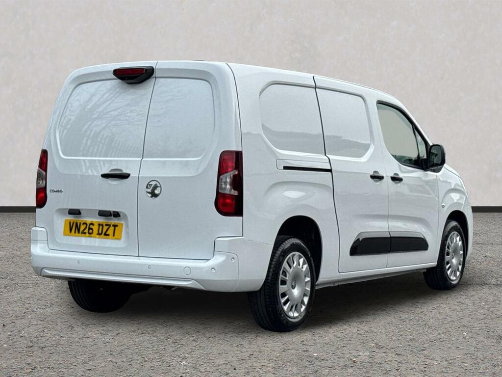 Vauxhall Combo XL 1.5 Turbo D 100Ps Pro H1 VN26DZT White #2