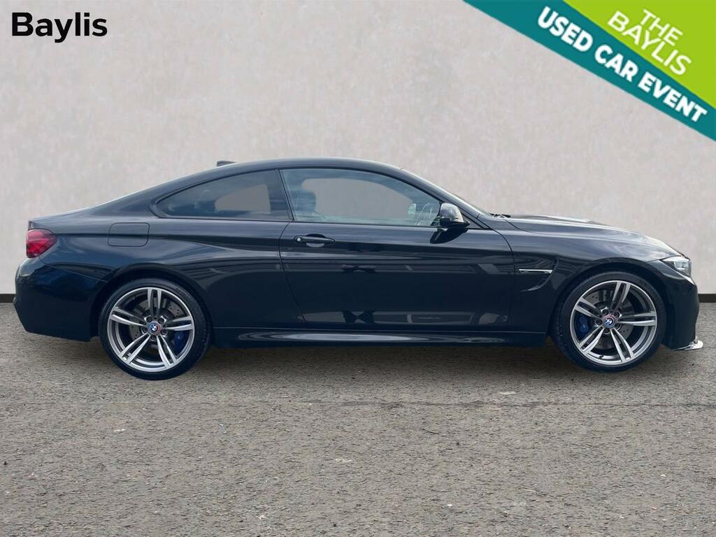 BMW M4 M4 Dct SA69PVL Black #4