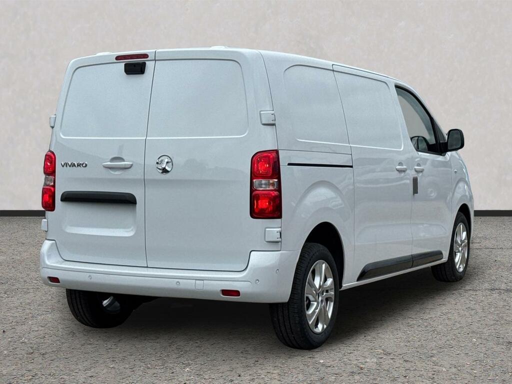 Vauxhall Vivaro M 2.2 Turbo D 150 Pro H1 VN26DYF White #2