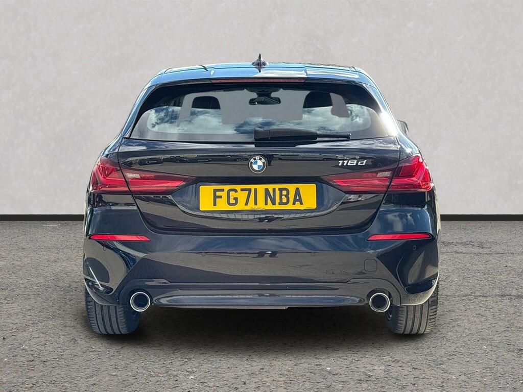 BMW 1 Series 118D Sport FG71NBA Black #5