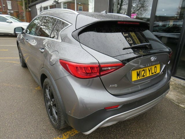 Infiniti QX30 Premium Tech D Brown #29