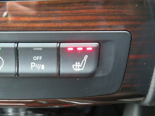 Infiniti QX30 Premium Tech D Brown #15