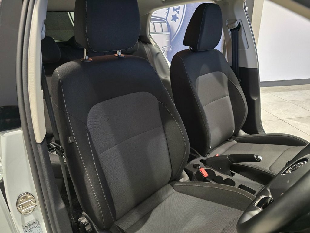 Skoda Fabia 1L Colour Edition AY22XDO White #6