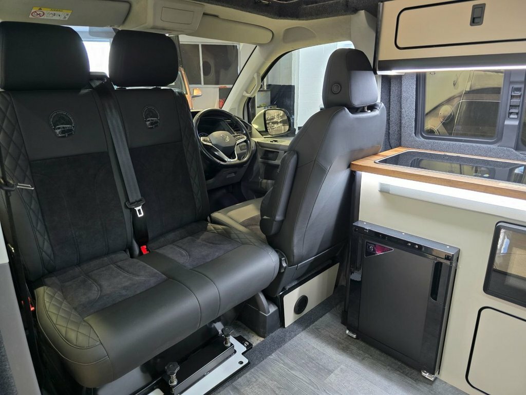 Volkswagen Campervan 2L Highline Grey #6