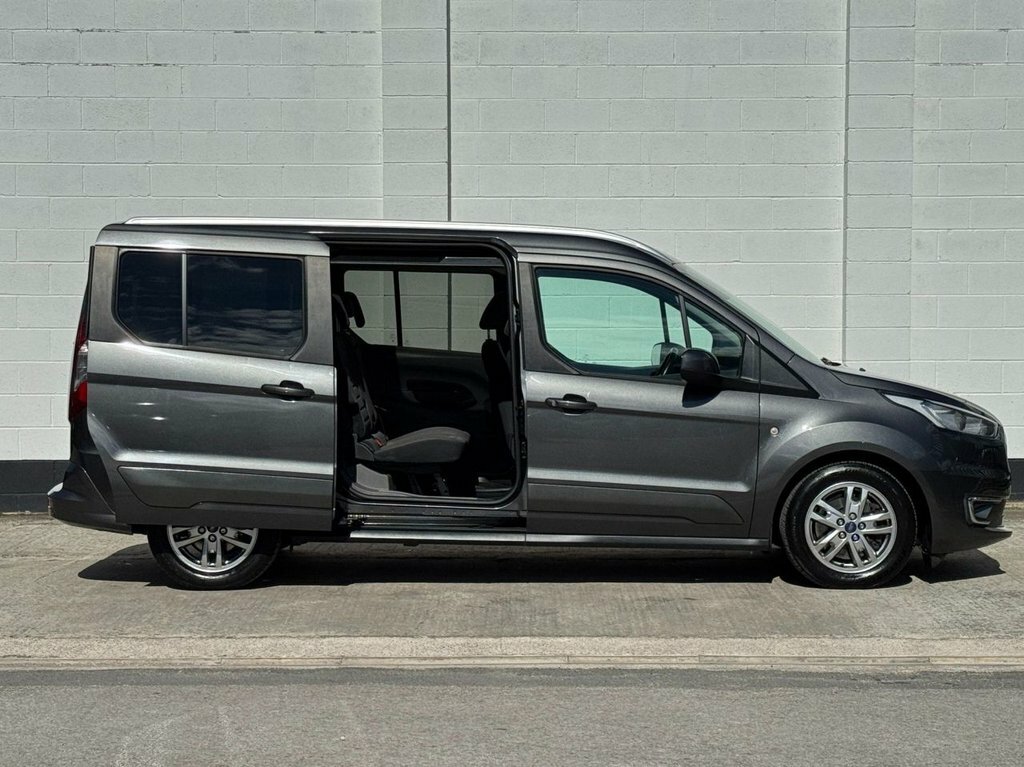 Ford Grand Tourneo Connect 1.5L Titanium Grey #3