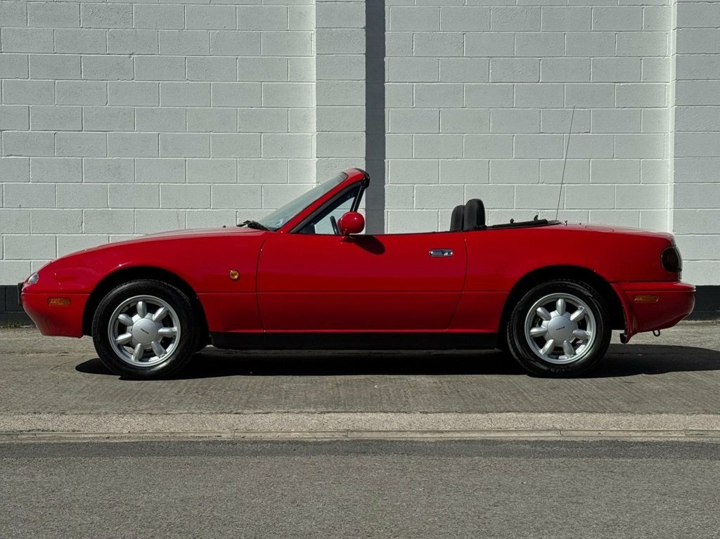 Mazda MX-5 Roadster V Special Black #3