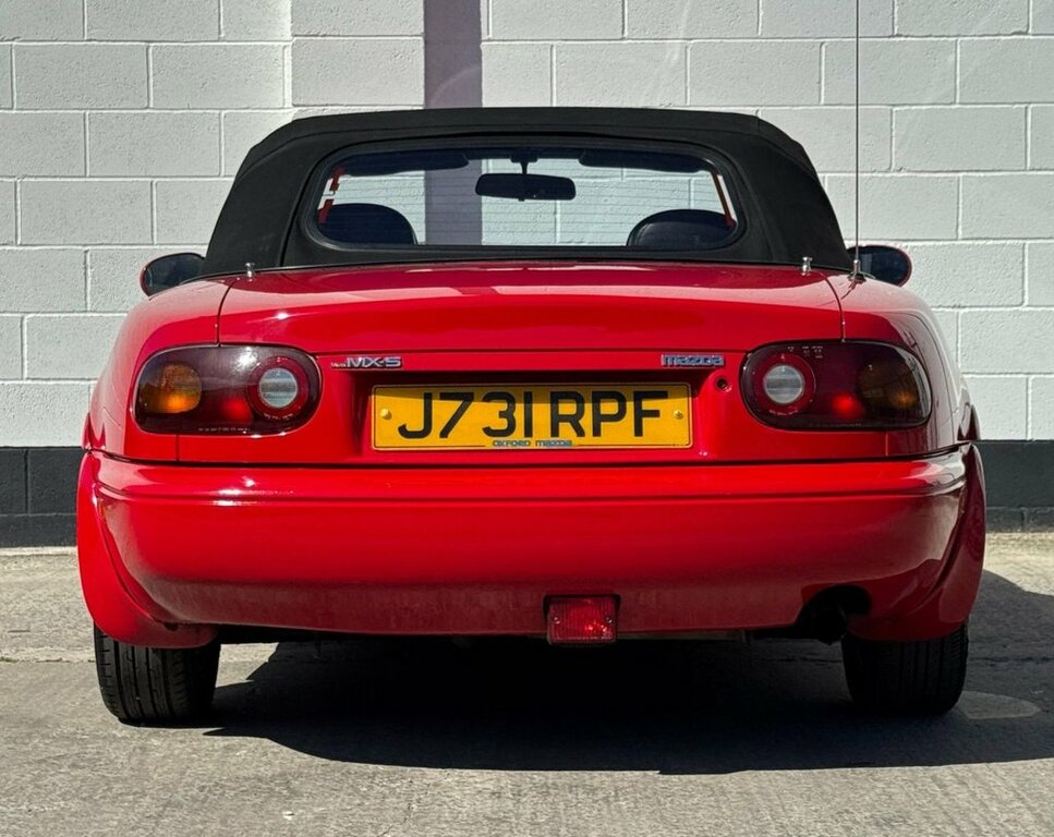 Mazda MX-5 Roadster V Special Black #42