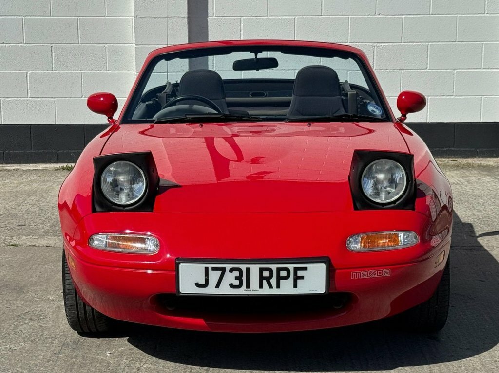Mazda MX-5 Roadster V Special Black #12