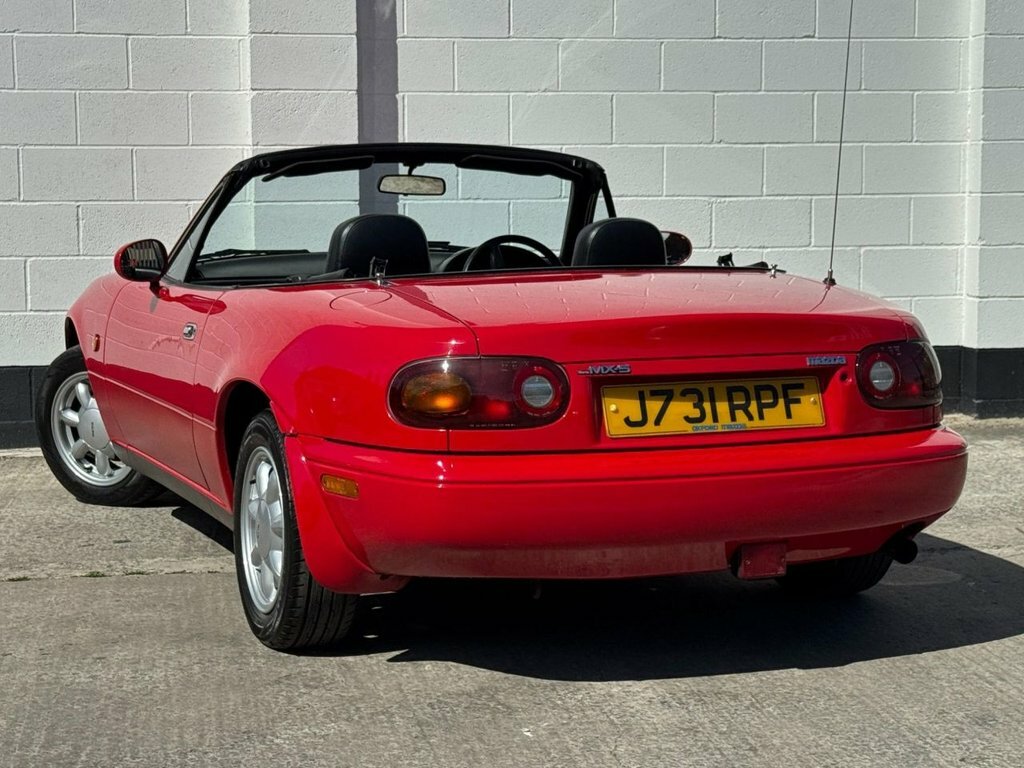Mazda MX-5 Roadster V Special Black #24