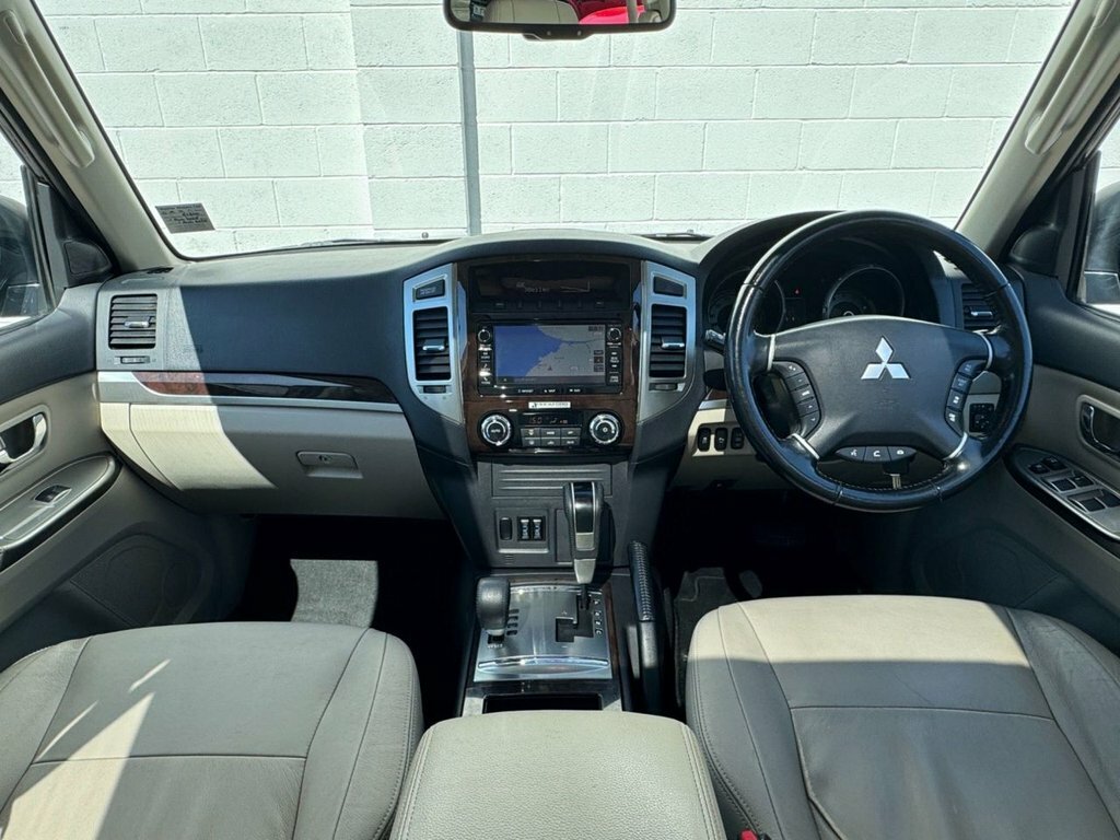 Mitsubishi Shogun 3.2L Sg3 WV17BFU Brown #2