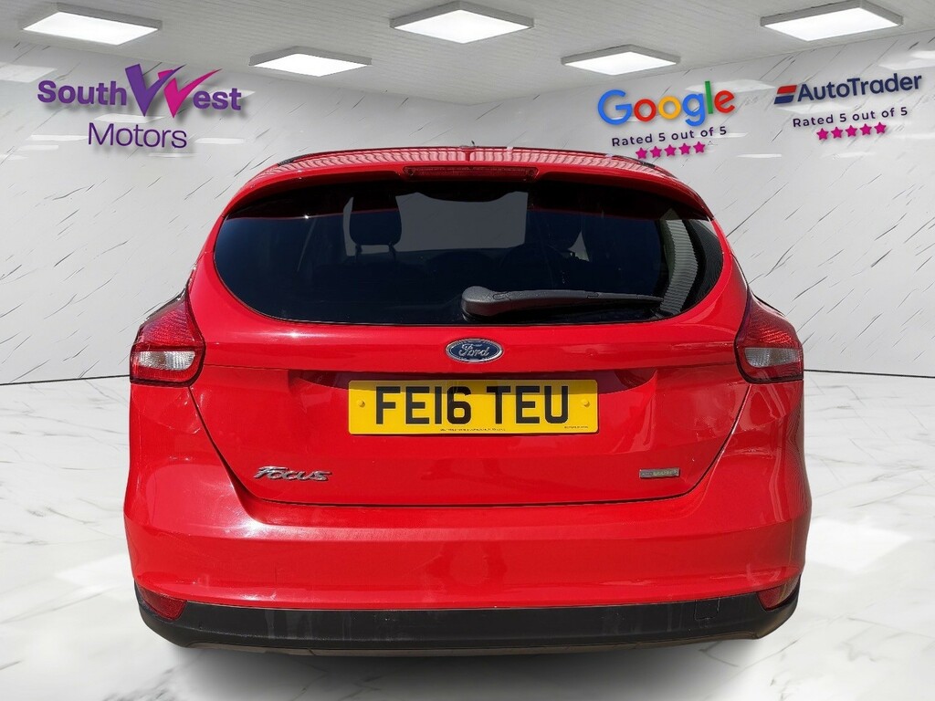 Ford Focus Hatchback 1.0 T Ecoboost Zetec 201616 FE16TEU Red #6