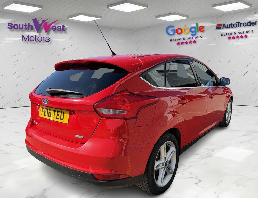 Ford Focus Hatchback 1.0 T Ecoboost Zetec 201616 FE16TEU Red #5