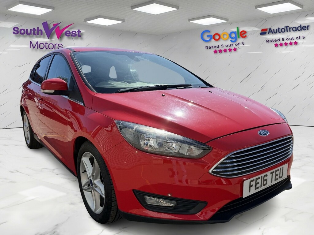 Ford Focus Hatchback 1.0 T Ecoboost Zetec 201616 Red