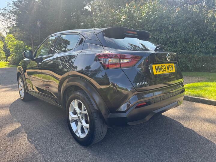 Nissan Juke 1.0 Dig-t Acenta Euro 6 Ss MM69WSW Black #3