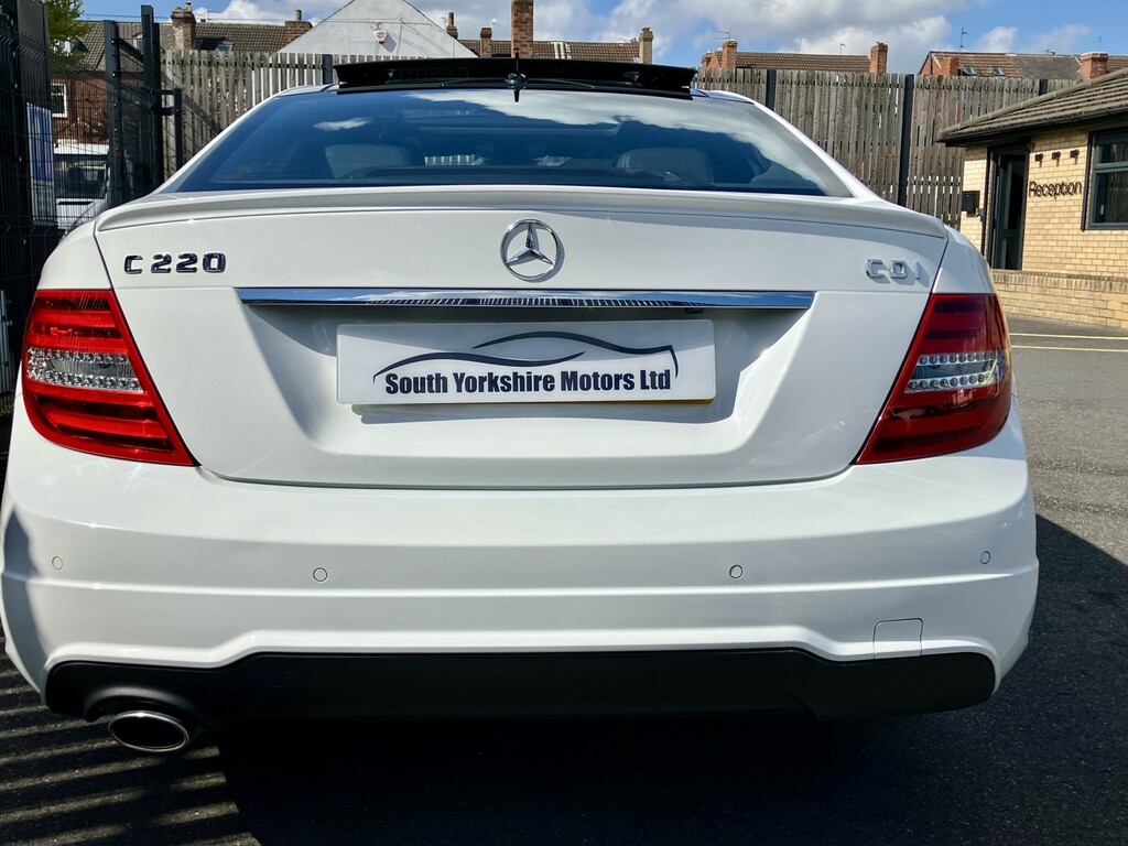 Mercedes-Benz C Class Coupe 2.1 C220 Cdi Amg Sport Edition 2014 WN64BXZ White #5
