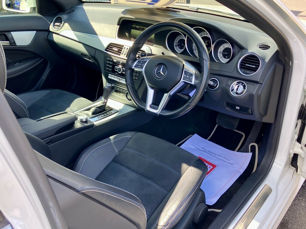Mercedes-Benz C Class Coupe 2.1 C220 Cdi Amg Sport Edition 2014 WN64BXZ White #2