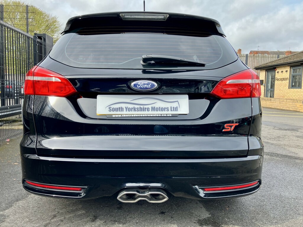 Ford Focus Estate 2.0 Tdci St-1 2016 BL16MLJ Black #4