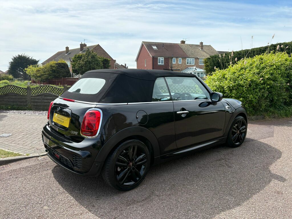 Mini Convertible 1.5 Cooper Sport Euro Black #3
