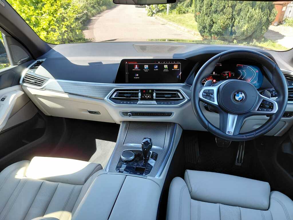 BMW X5 3.0 30D M Sport MF69VVZ Black #2