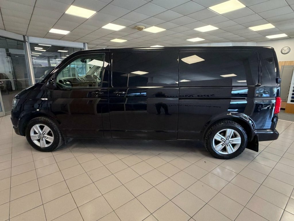 Volkswagen Transporter 2L Highline RE16NNO Black #4