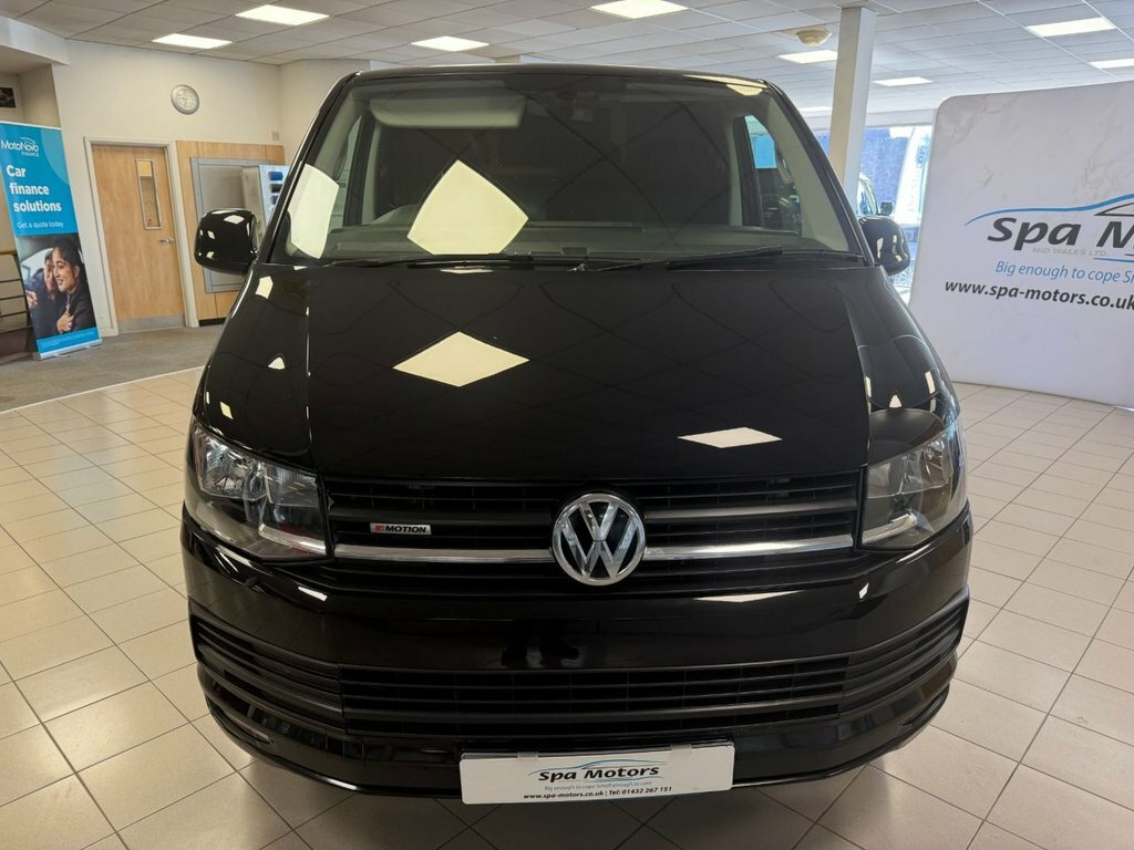 Volkswagen Transporter 2L Highline RE16NNO Black #2