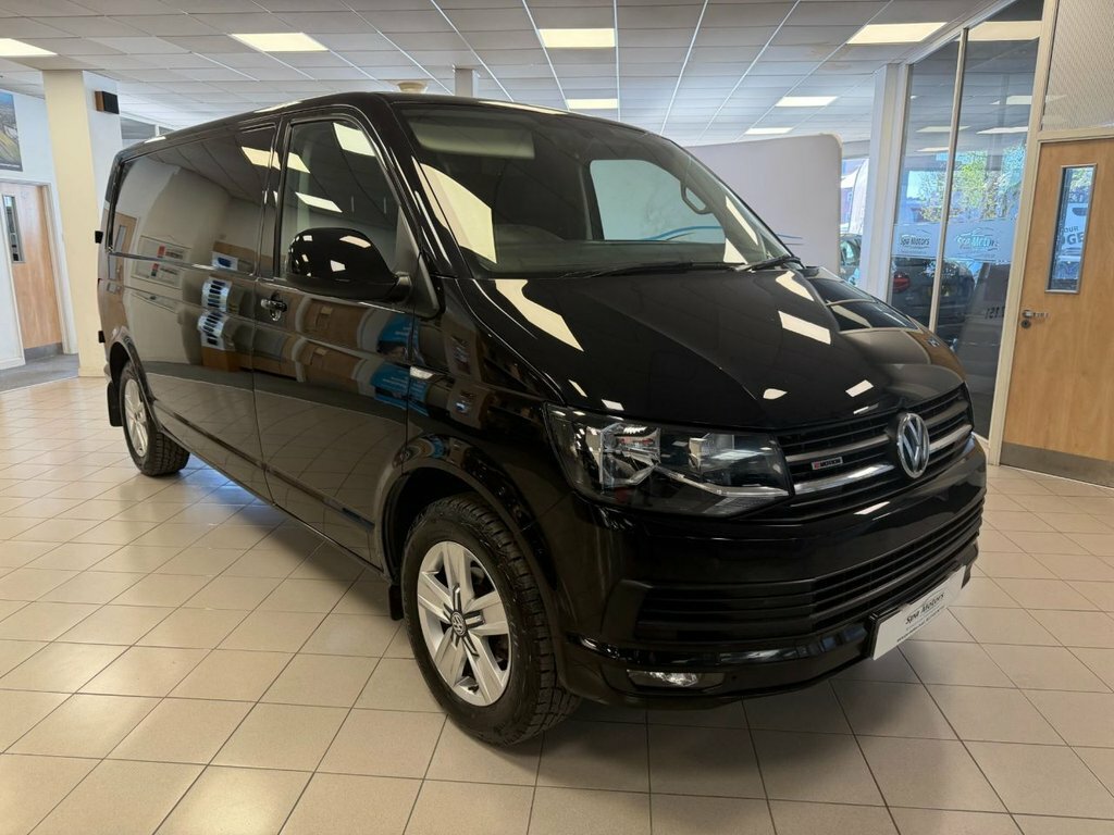 Volkswagen Transporter 2L Highline Black