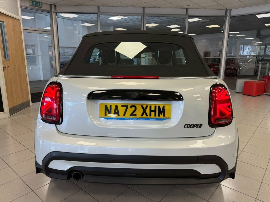 Mini Convertible 1.5L Cooper Exclusive NA72XHM Silver #5