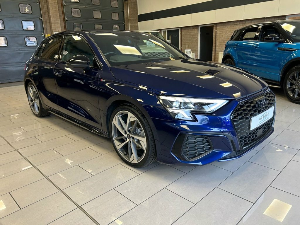 Audi A3 1.5L Black Edition Blue