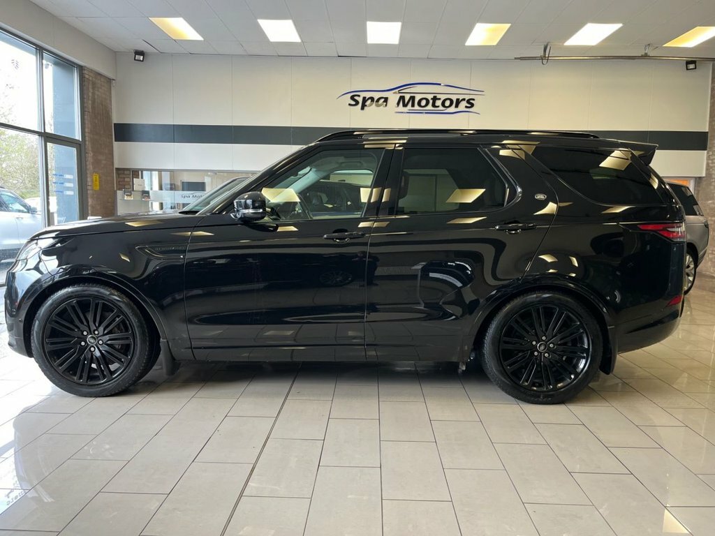 Land Rover Discovery 3L Landmark Edition CK69WDU Black #4