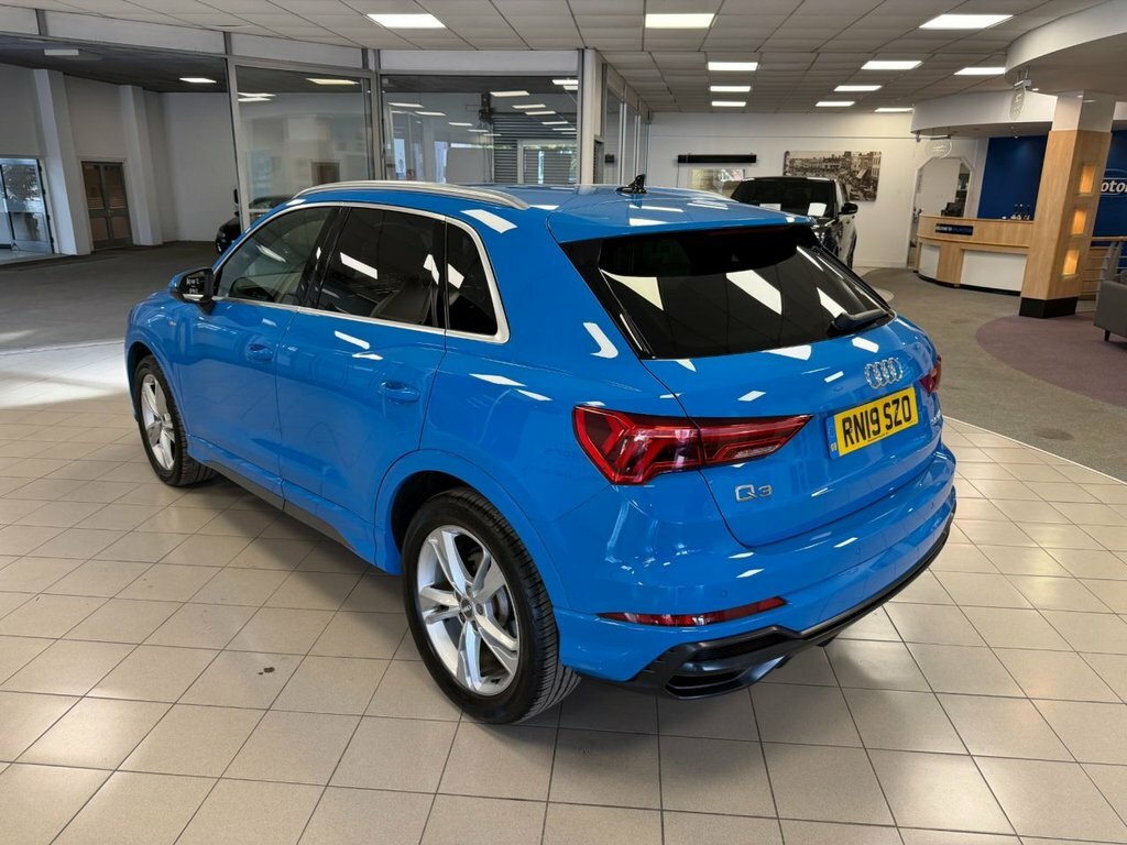Audi Q3 1.5L S Line Blue #5