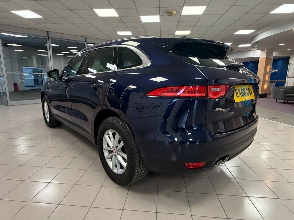 Jaguar F-Pace 2L Prestige EX68DSV Blue #4