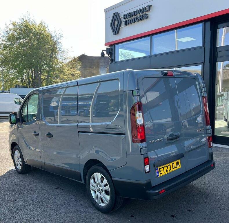 Renault Trafic 2.0 Dci Blue Sl30 Extra L1 H1 Euro 6 Ss ET23OJK Grey #4