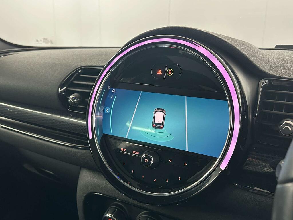 Mini Clubman 1.5 Cooper Exclusive Steptronic Euro 6 Ss 6Dr KN22EWA Red #4