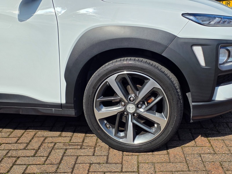 Hyundai Kona T-gdi Play DU70AZZ White #5