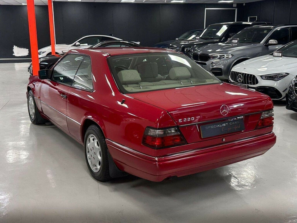 Mercedes-Benz E Class 2.8 E280 Blue #44
