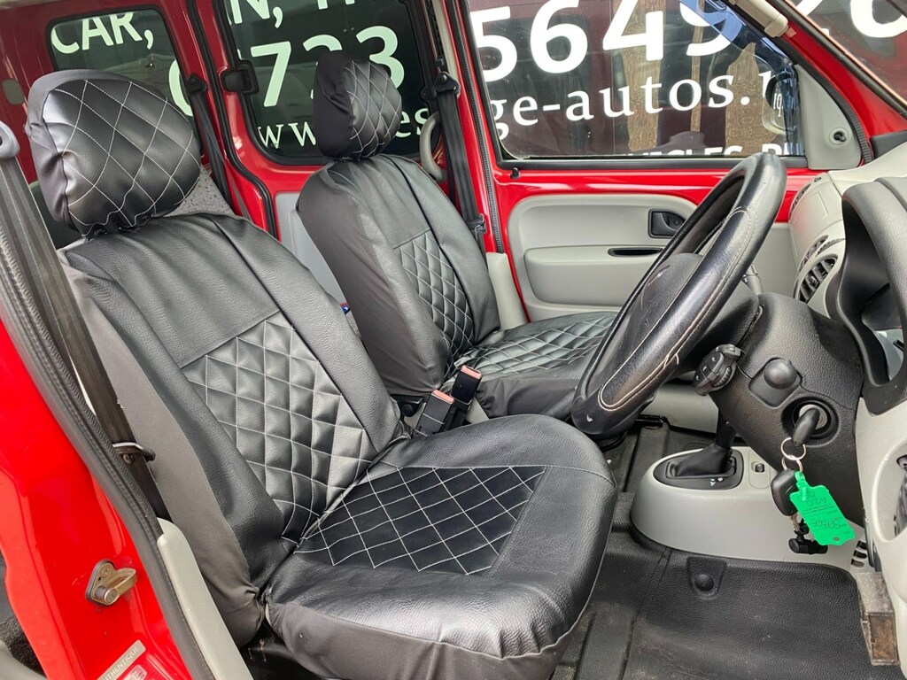 Renault Kangoo Expression 16V Red #8