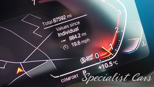 BMW 5 Series 520I Gpf Se Touring DV69KKE Grey #3