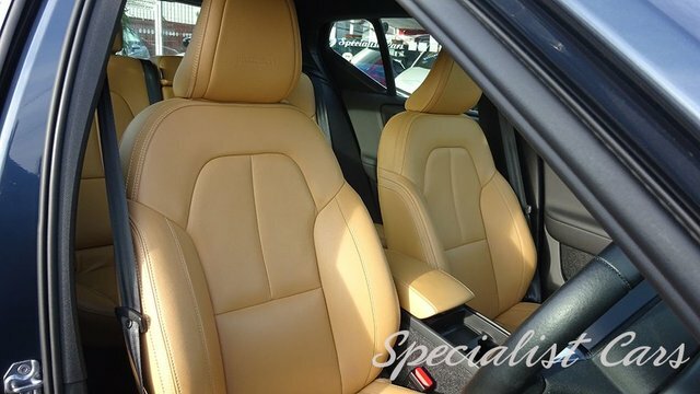 Volvo XC40 T3 Inscription Suv DU69YOF Blue #2