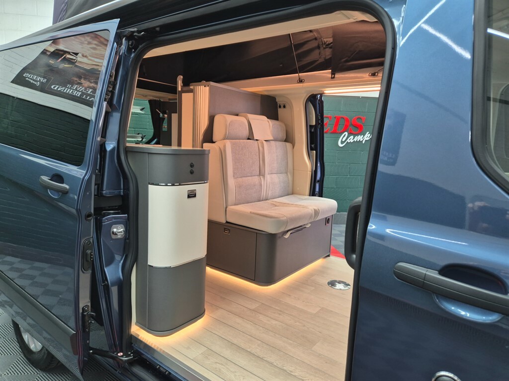 Ford Transit Custom 4 Berth - 4 Belted Seats Ford Transit Custom YX23CYL Blue #6